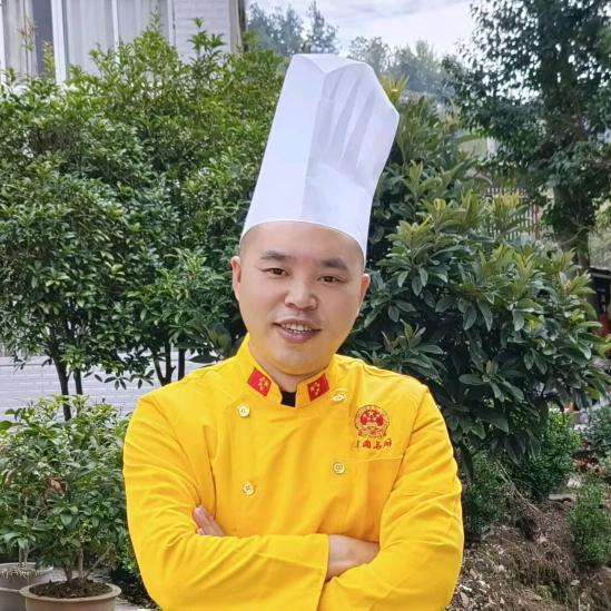 利川烧鸡公吴大厨
