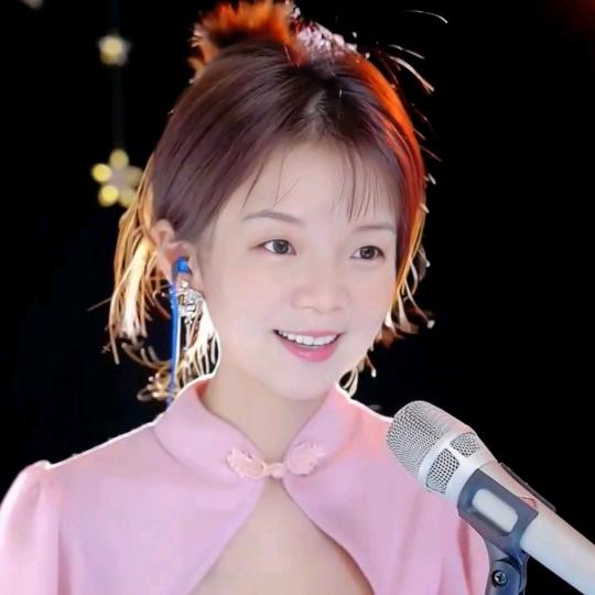 清幽穿搭