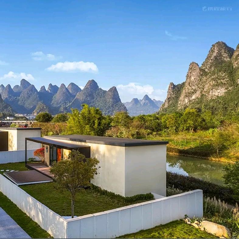 灰墨山水秘境花园酒店（兴坪古镇三千漓店）