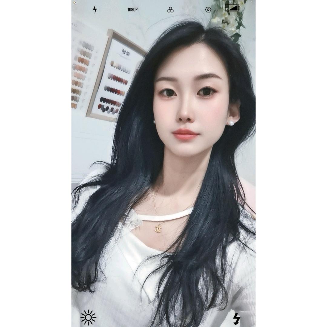 小王👑(开心版) 点点关注不迷路