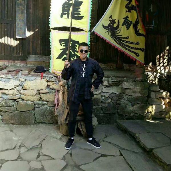 🚬往事ღ清ζ零: 🚬