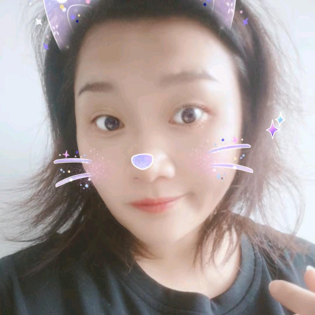 跨区鲜花生联合收获机团队