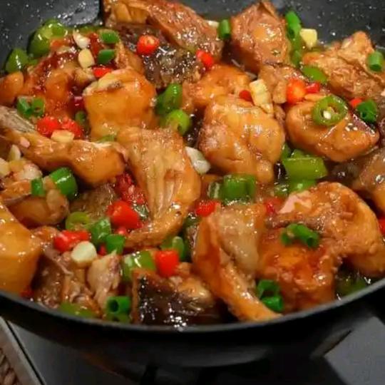 杨红