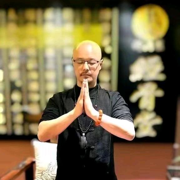 诸暨何老师助理-小戚