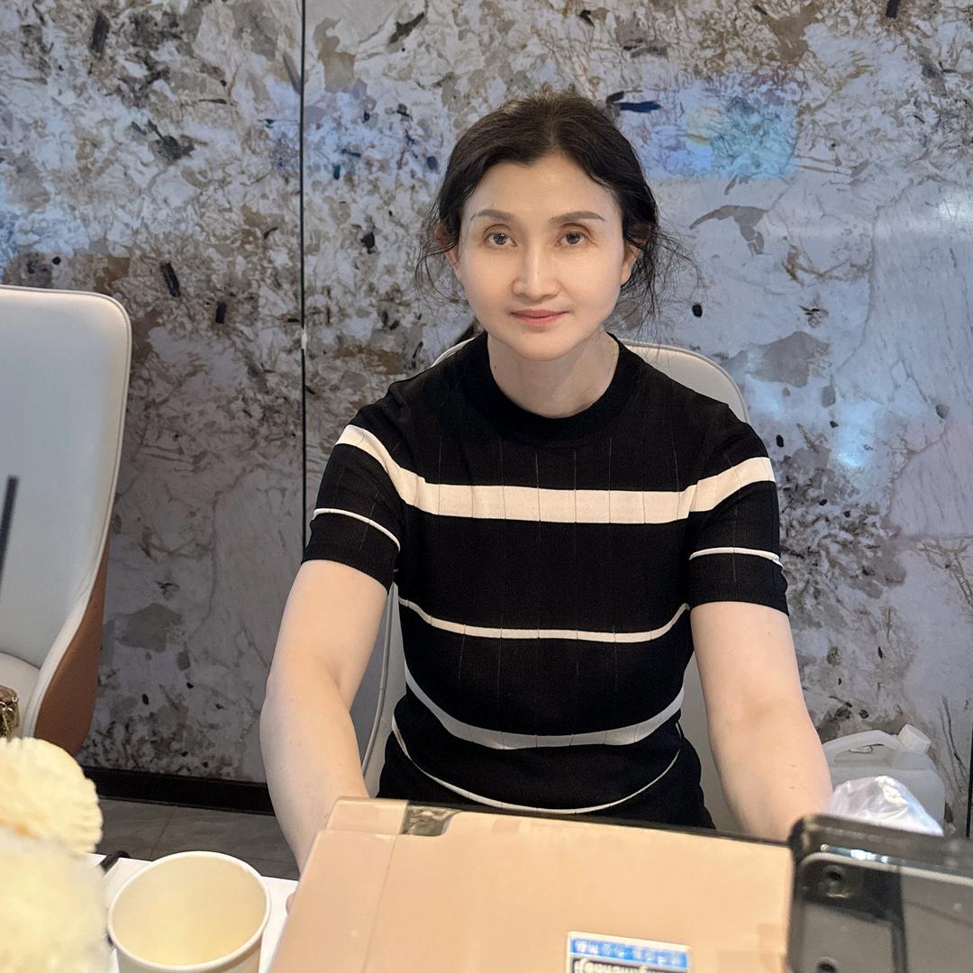 重庆浦里之星大酒店杨经理