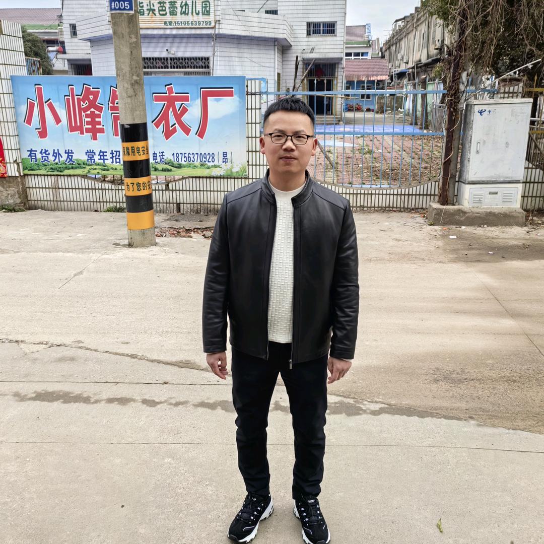 李龙