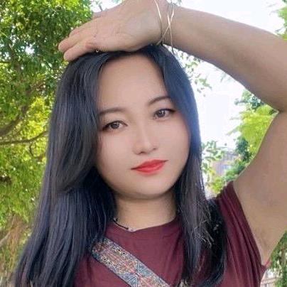 小亮哥专宠爱小丽妹