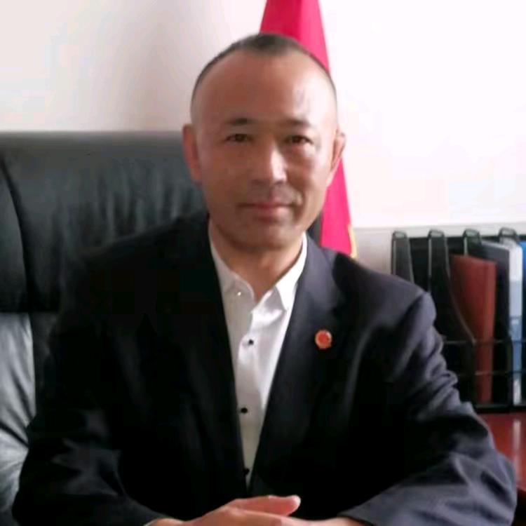 四哥的单身生活