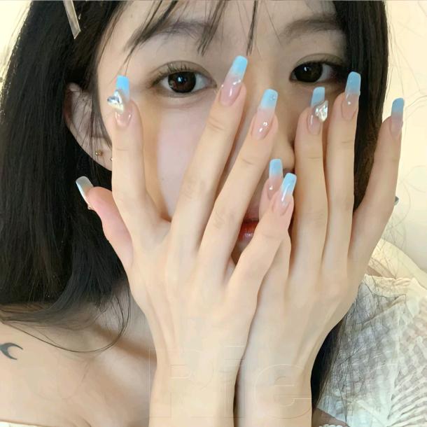 富婆小窝