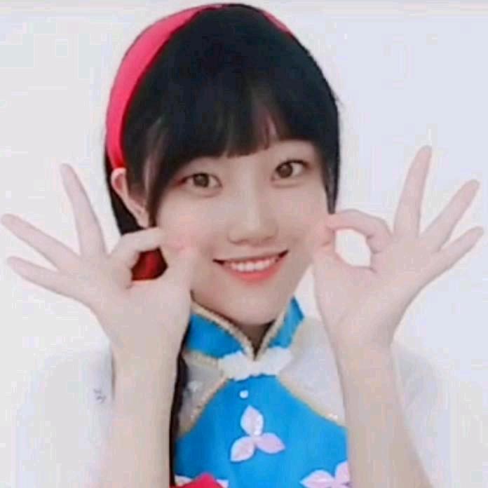 秀秀手舞