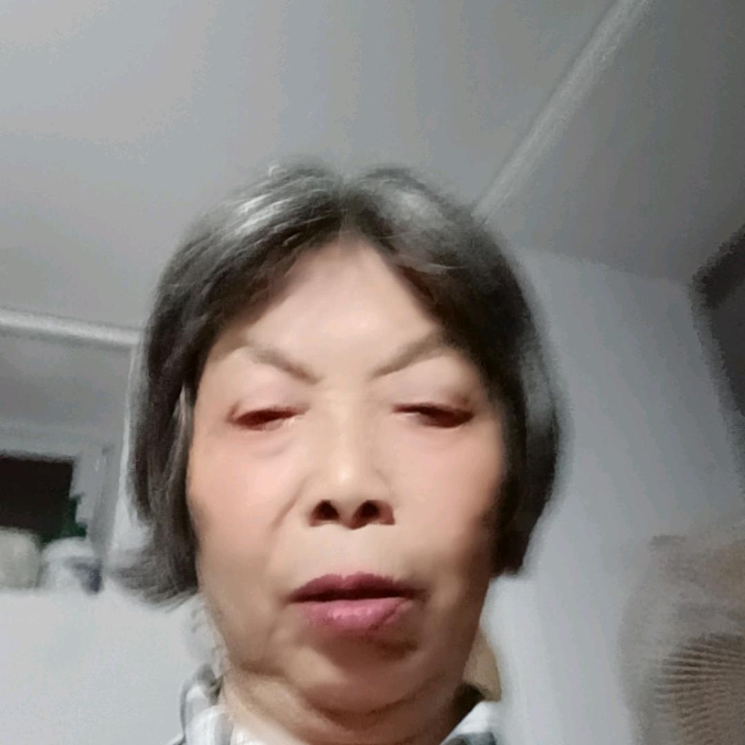 邓莲仔