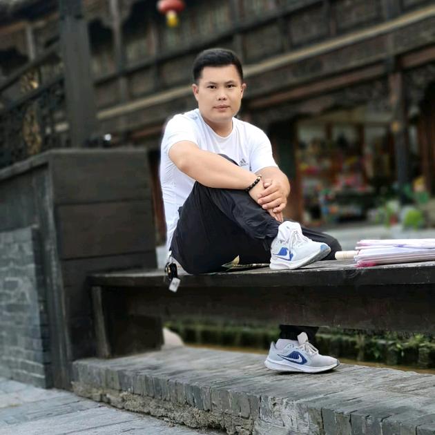 暖男大新（6.8冷藏车）