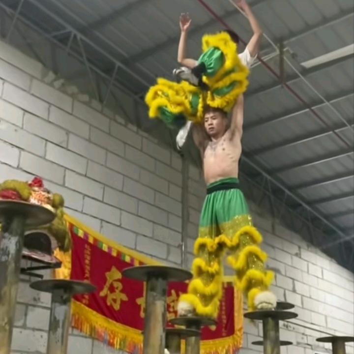 🐲龙狮少年🐉