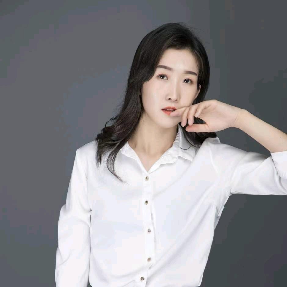 墨缘书法晶晶老师