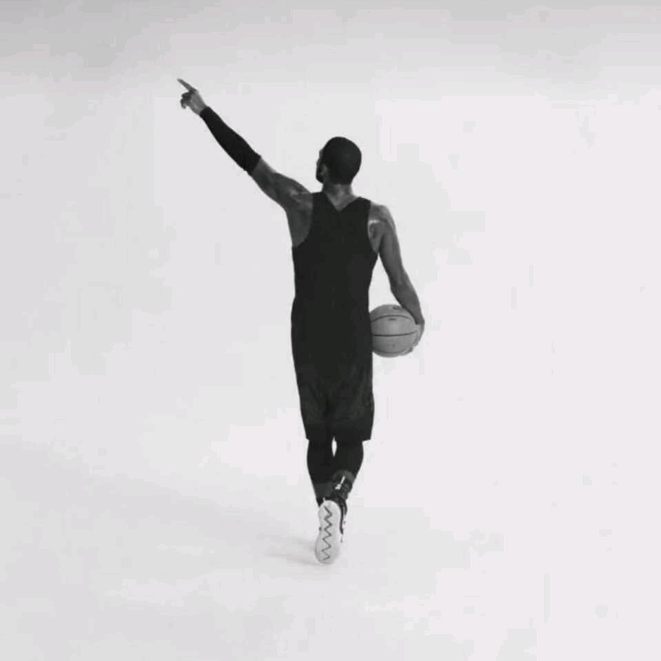 S.J.H丶