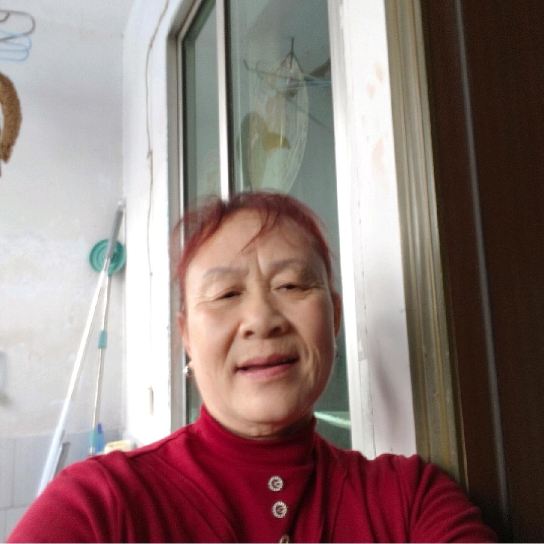 葡萄姐中午1点26分开播大号