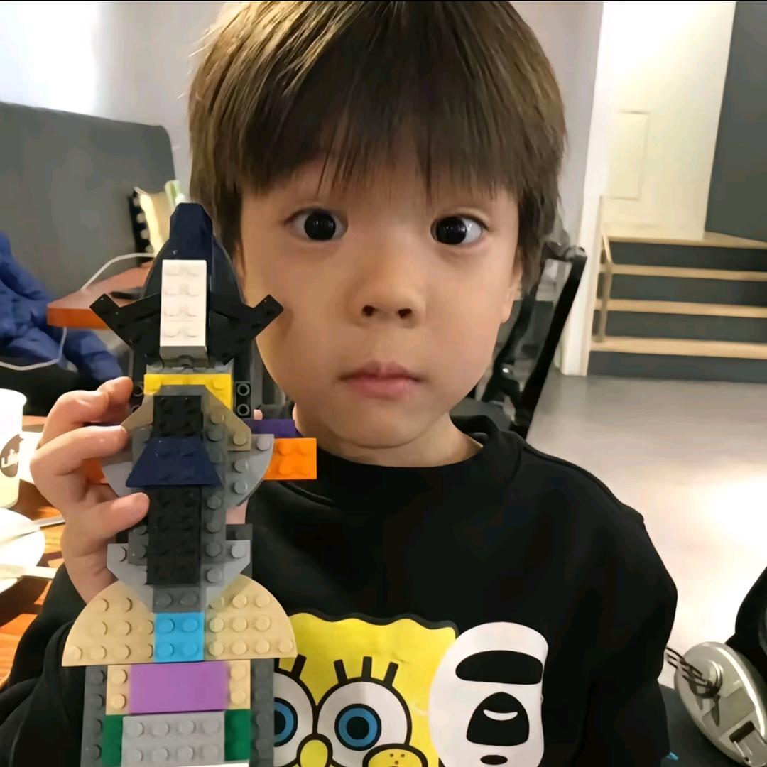 小伦