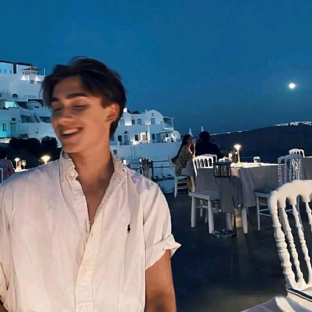 🕊