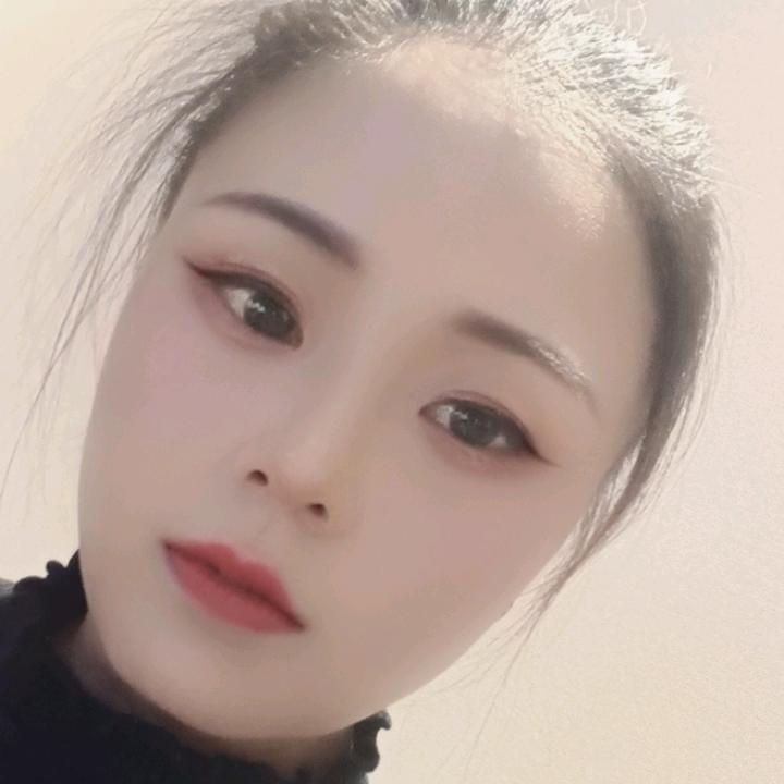 乌市移动美荣上户涵涵
