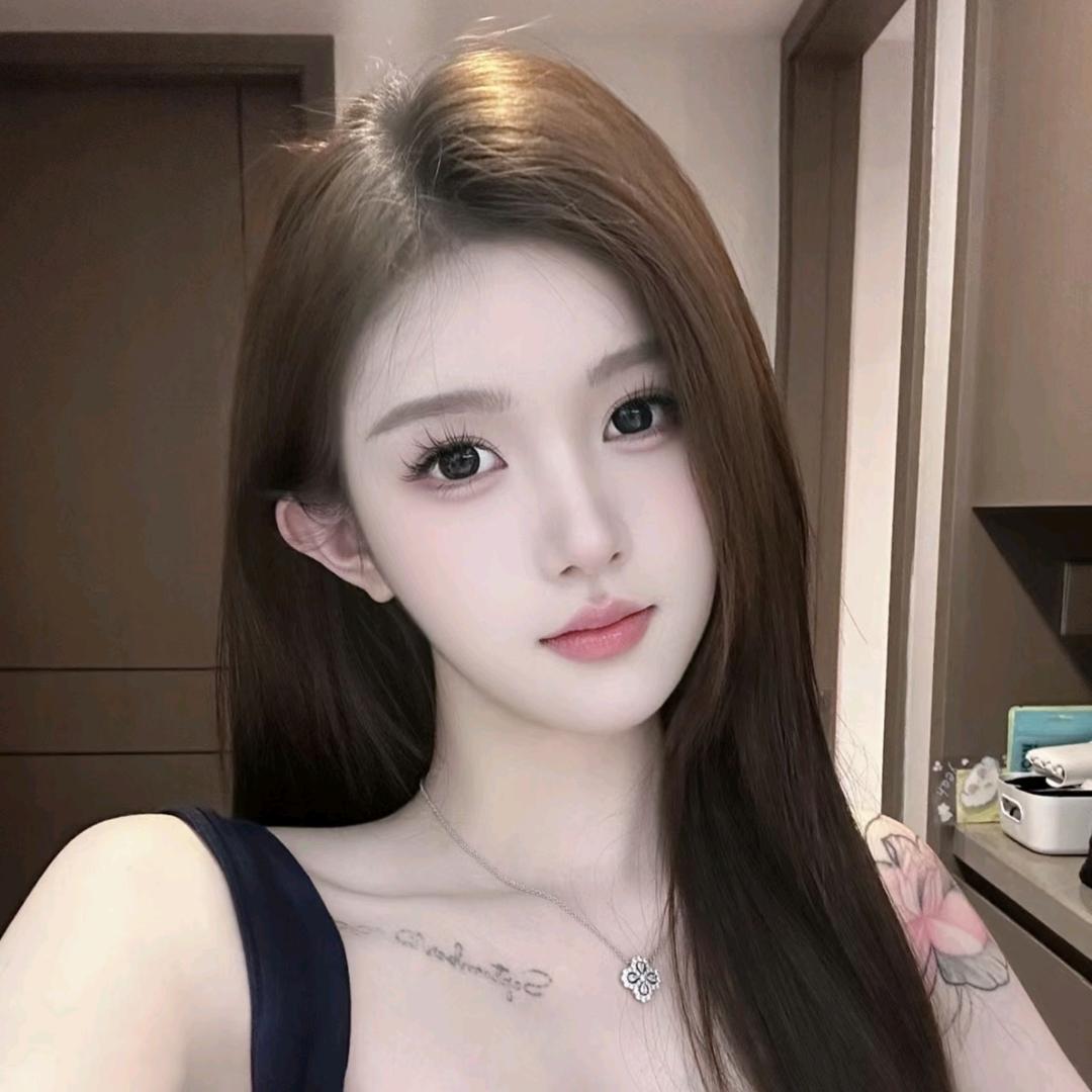 甜甜心动了