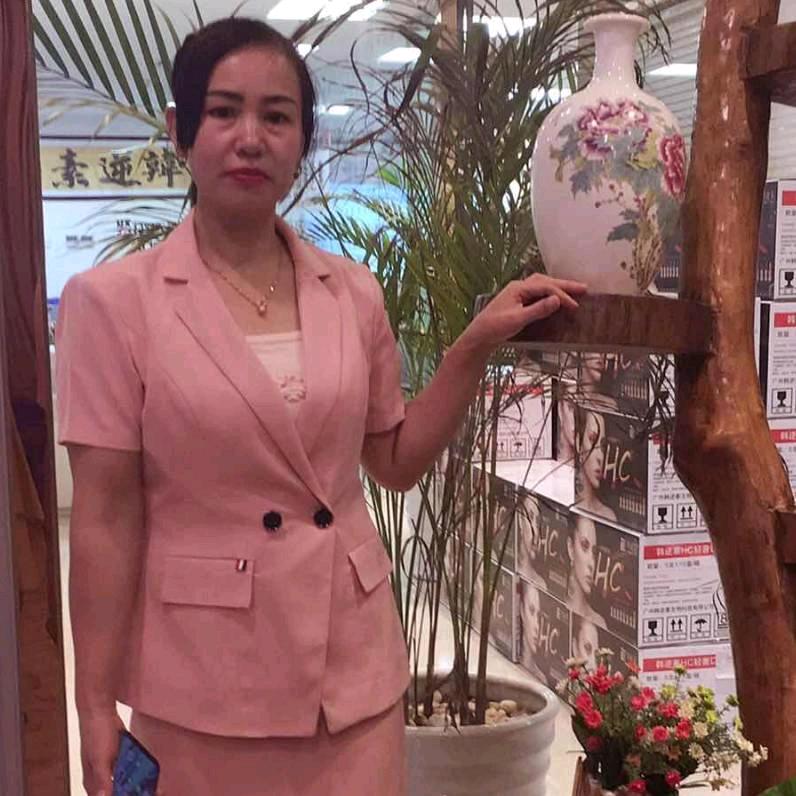 🌸🌸华姐