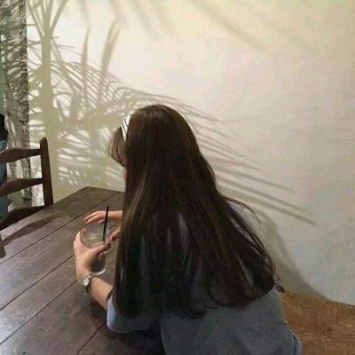 不心疼我也别伤害我