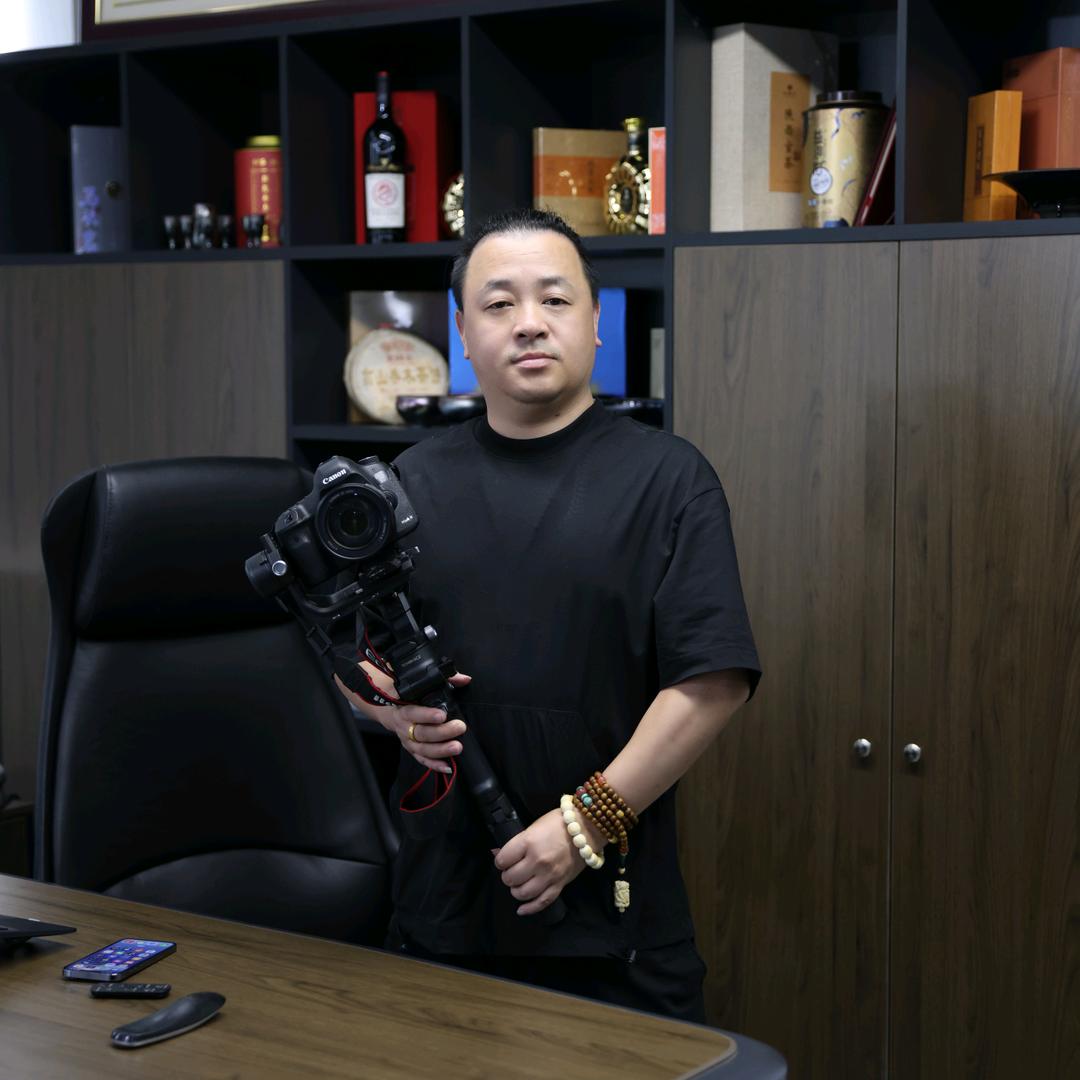 上海不懂影视传媒袁不懂