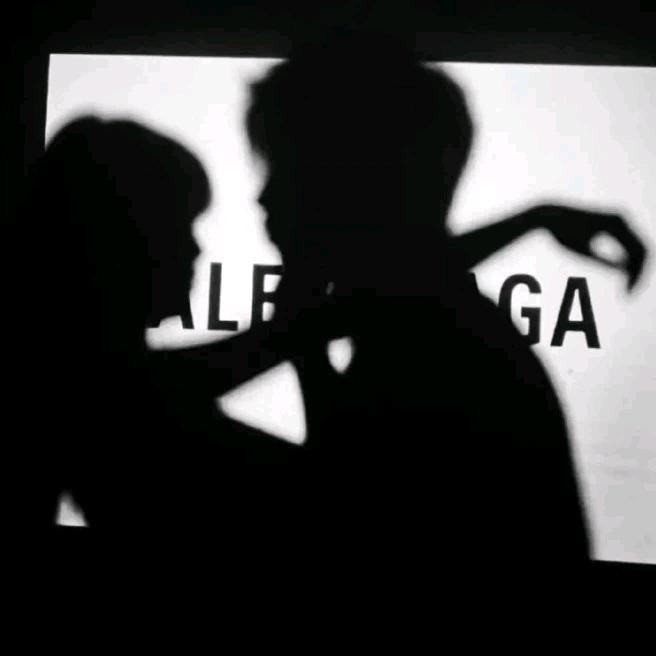 🎒赴山看日落🛵