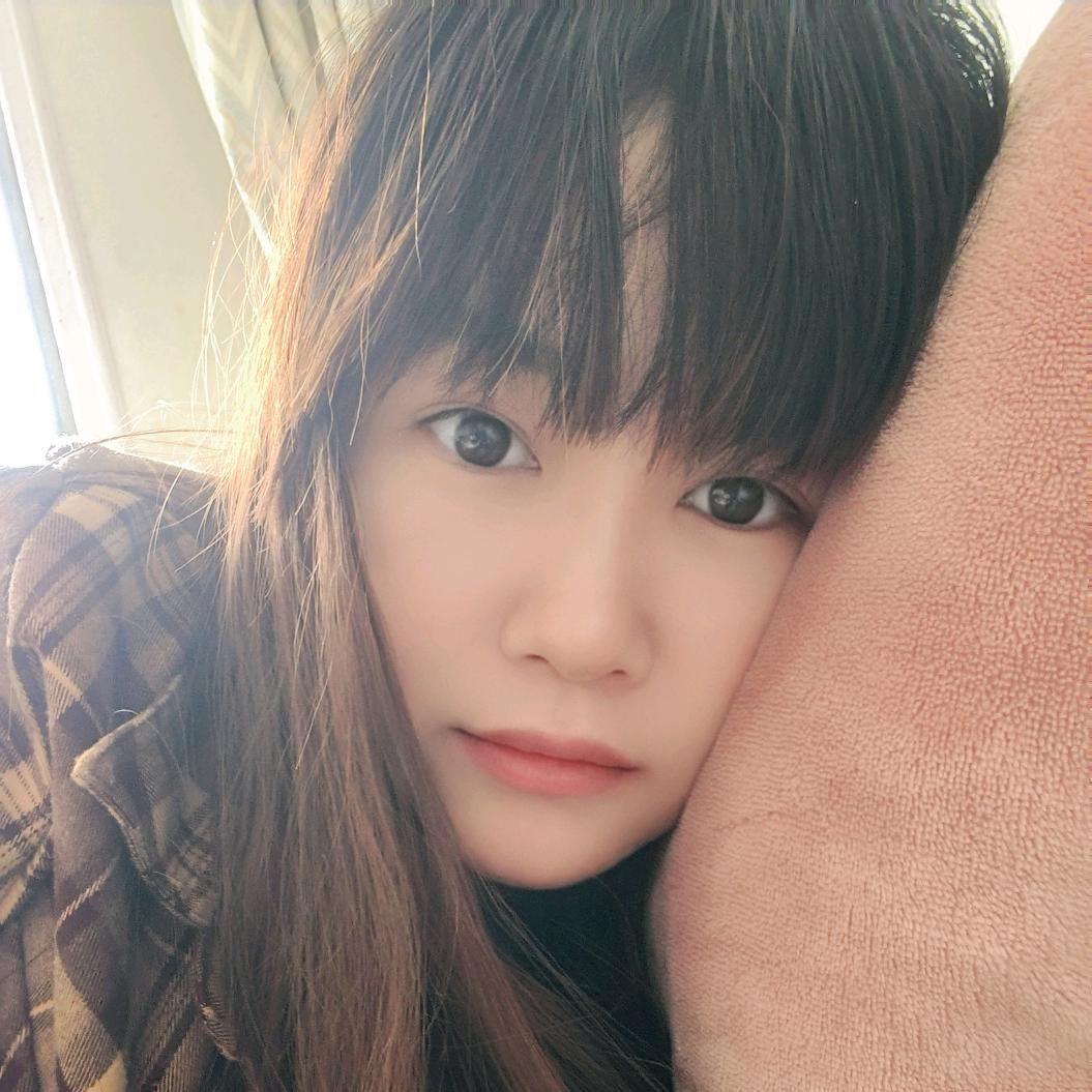 🌈故事里的人🥀