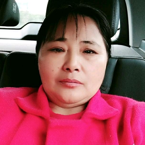 红小文具书店吉姐