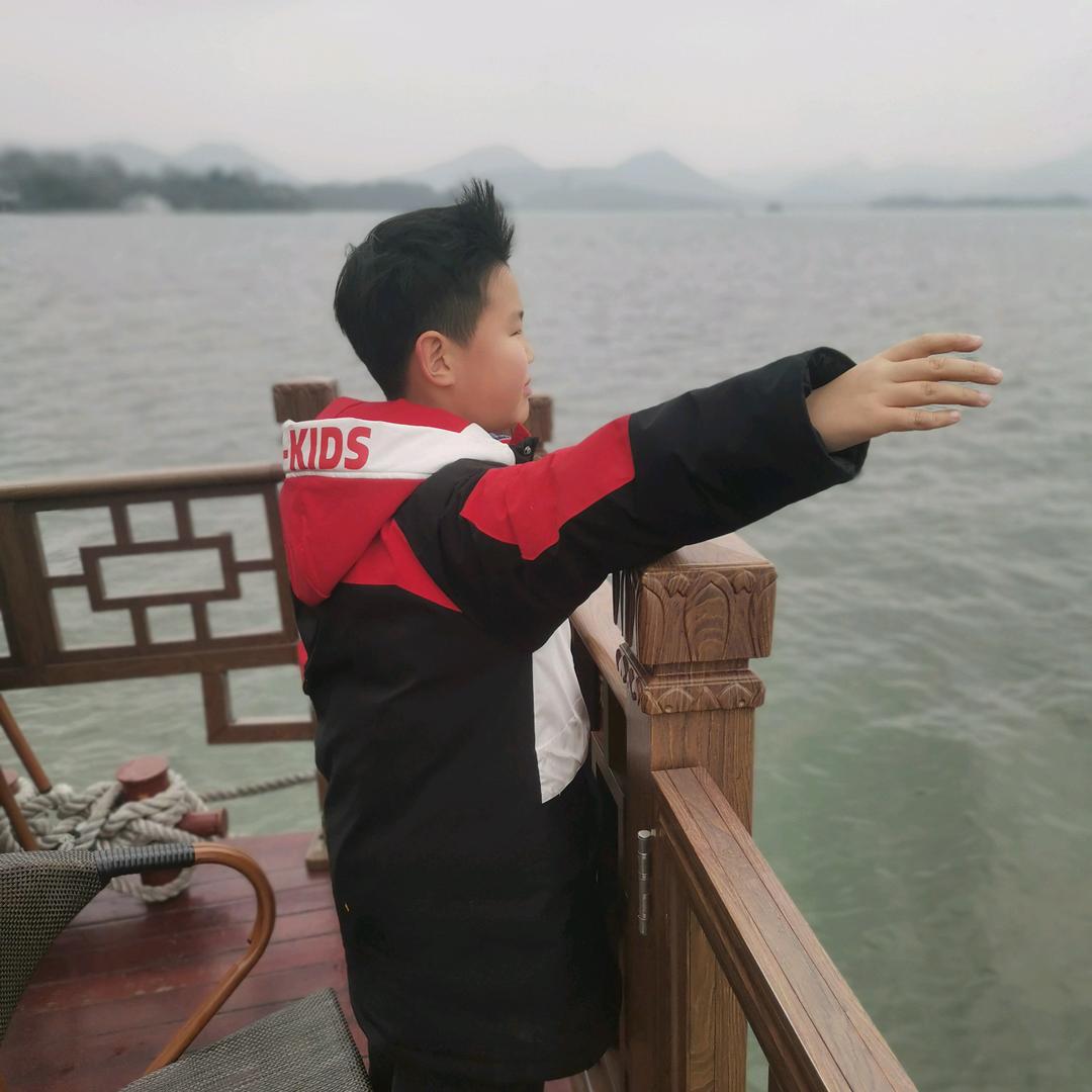 豆爸很帅
