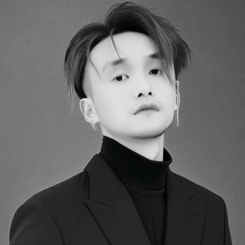 🌻追风🌻徐长新