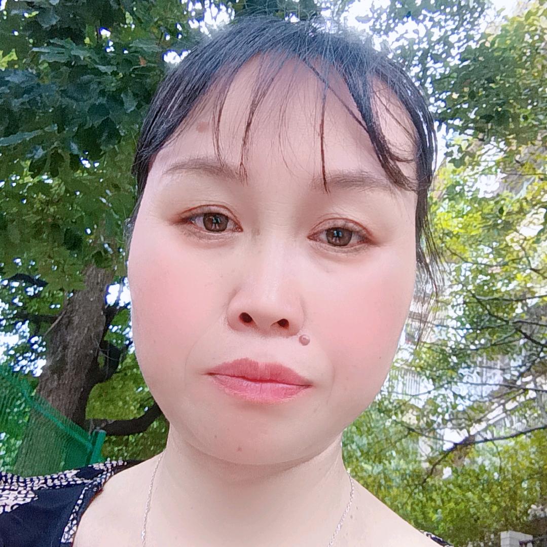杨芬