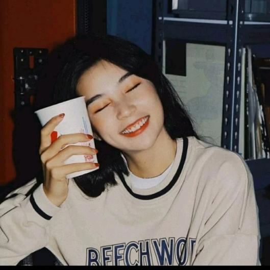 半芹百货店