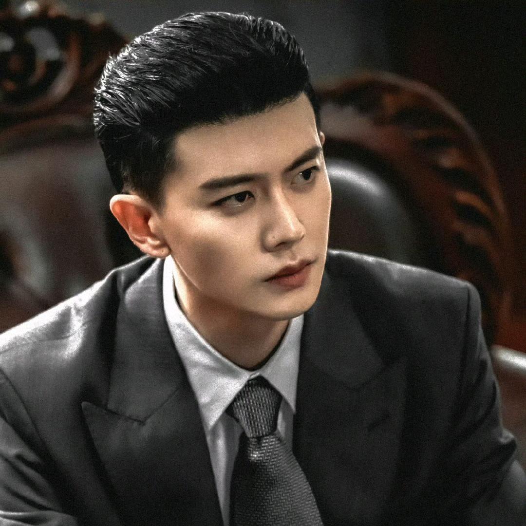 who（12·9风与潮央一爱奇艺）