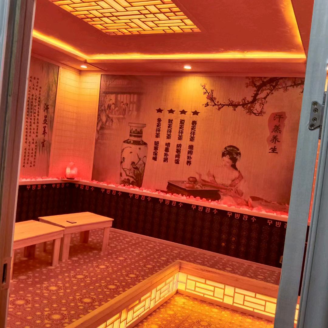 小燕艳