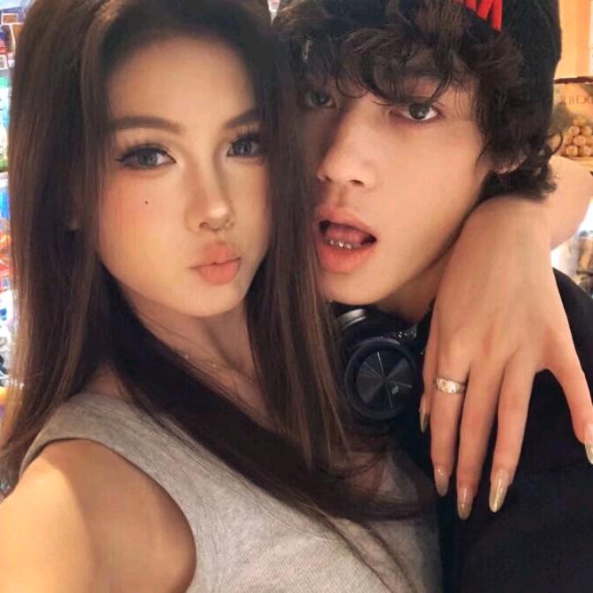 开心的男孩❤️