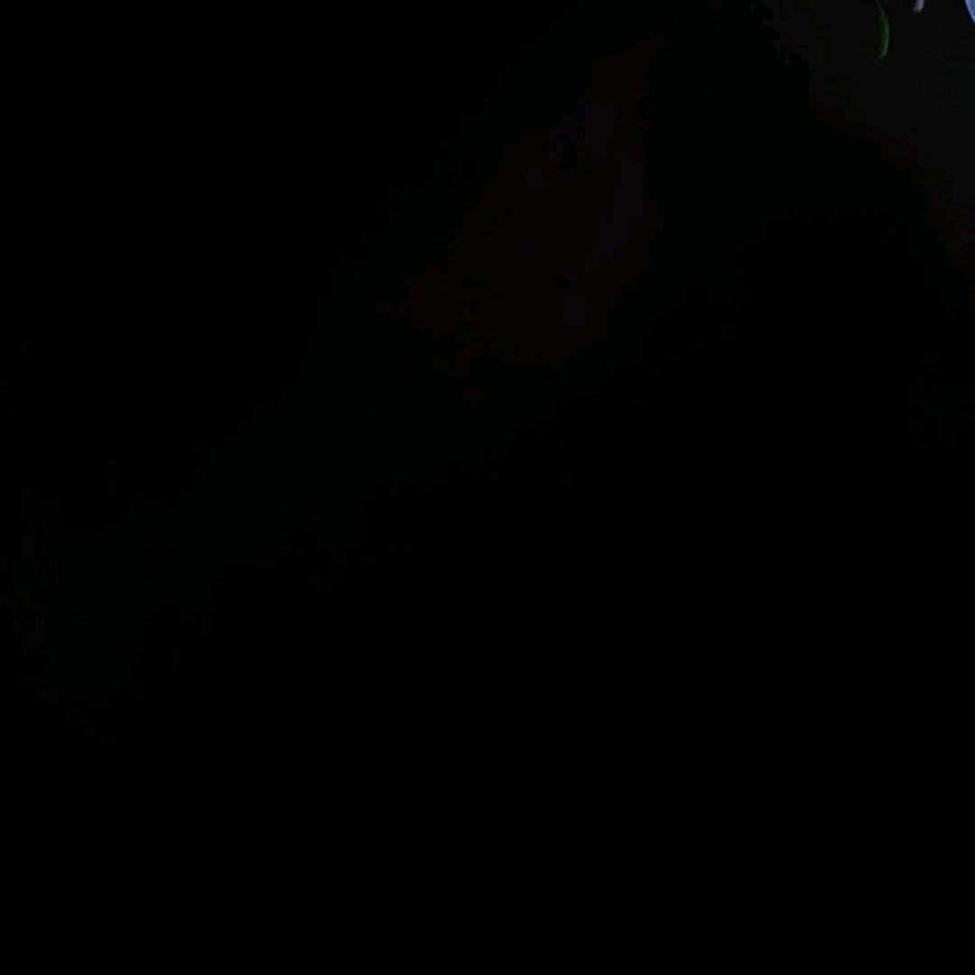又站起来了