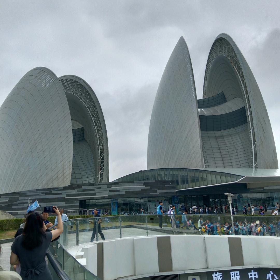 遂宁房先生房产