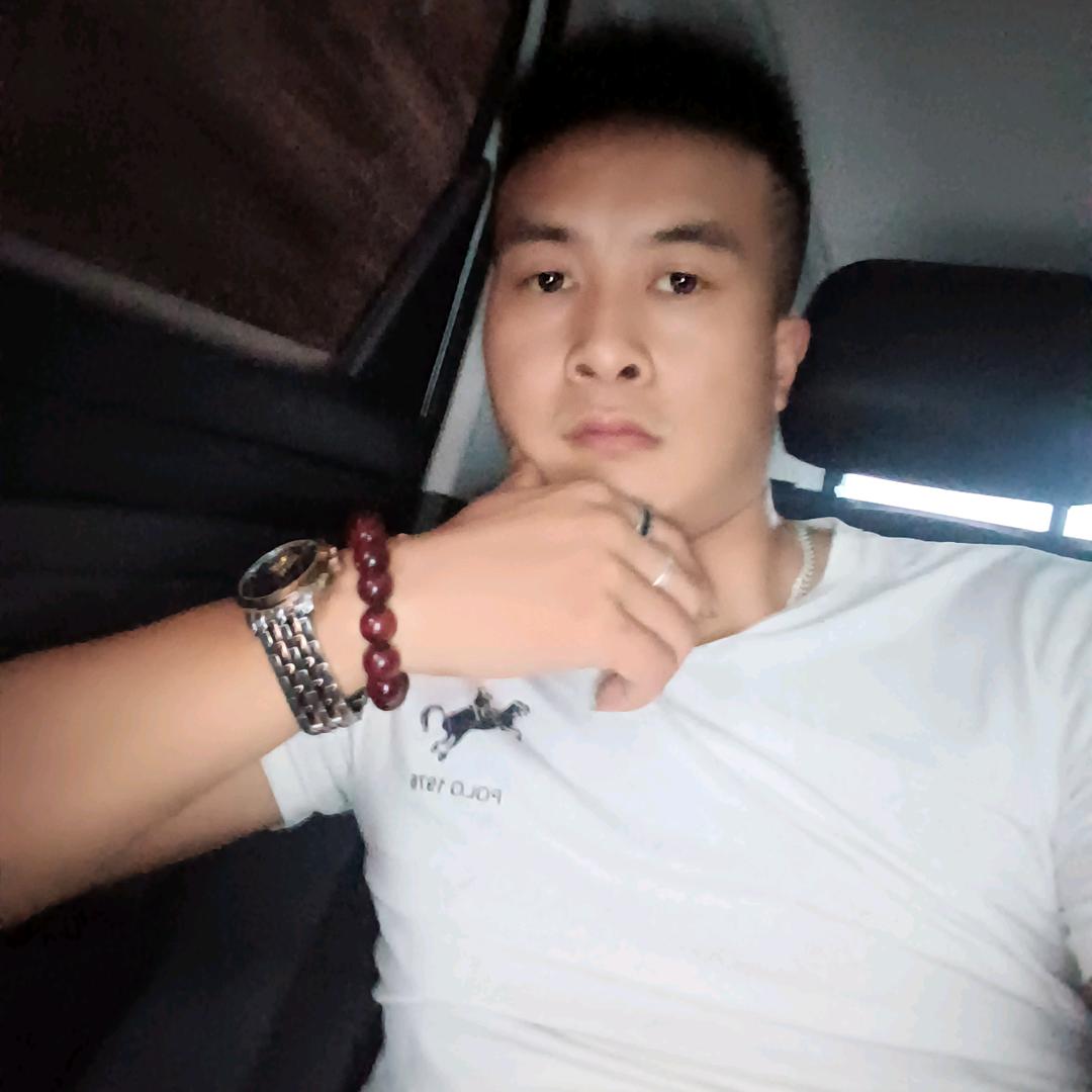 酉阳~冉二毛门窗装修扶手