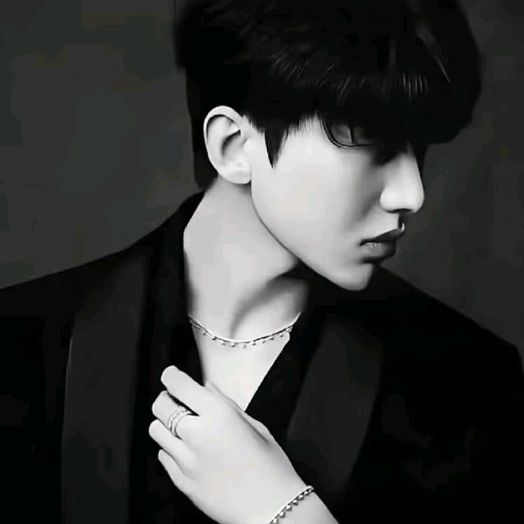 🚬ℳᥫᩣ搞钱💰大叔 ღ᭄