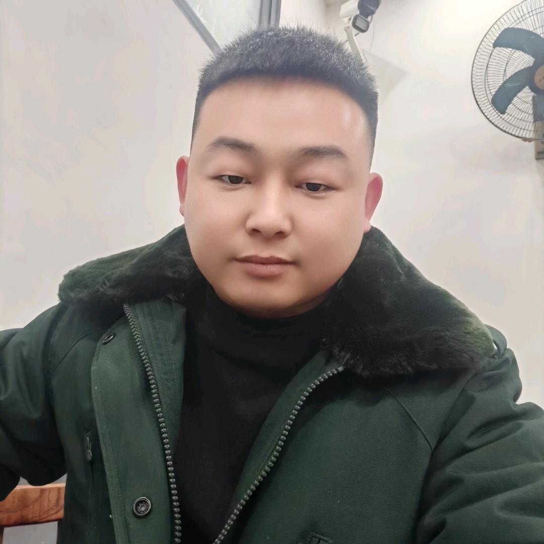杨少爷(￣o￣) . z Z