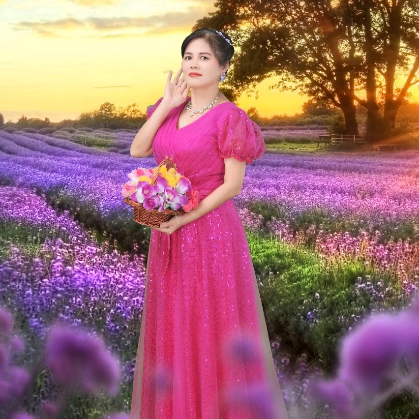 英子