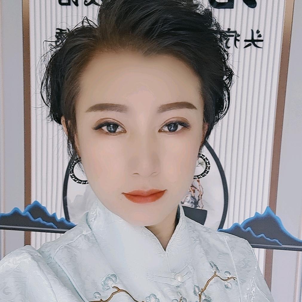 白山杨静眉眼唇🫰