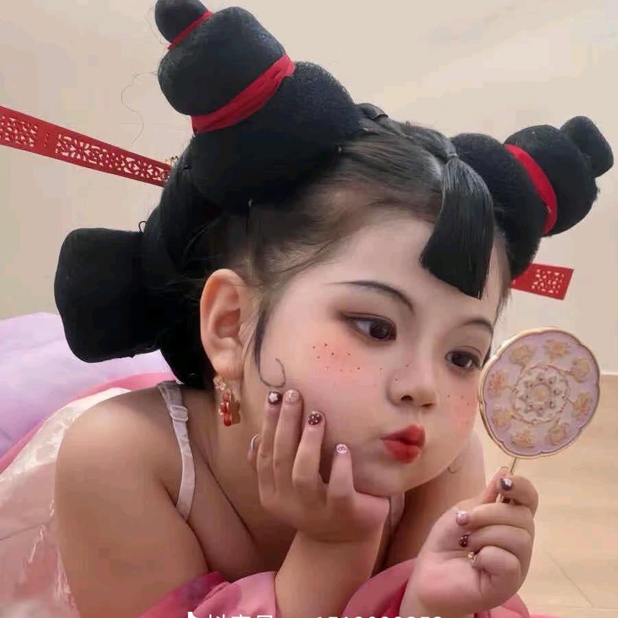 半分笑颜╰つ