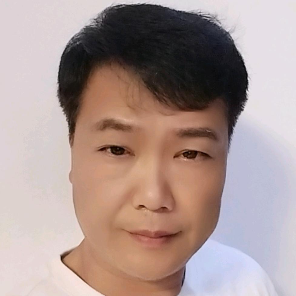 宇航轩家具邱光盛