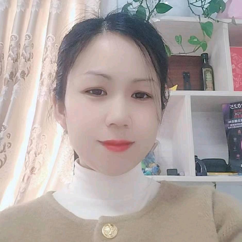 娜娜穿搭