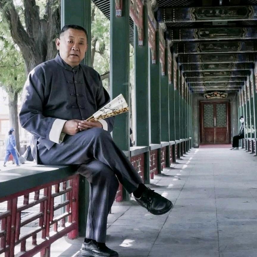 老摄员