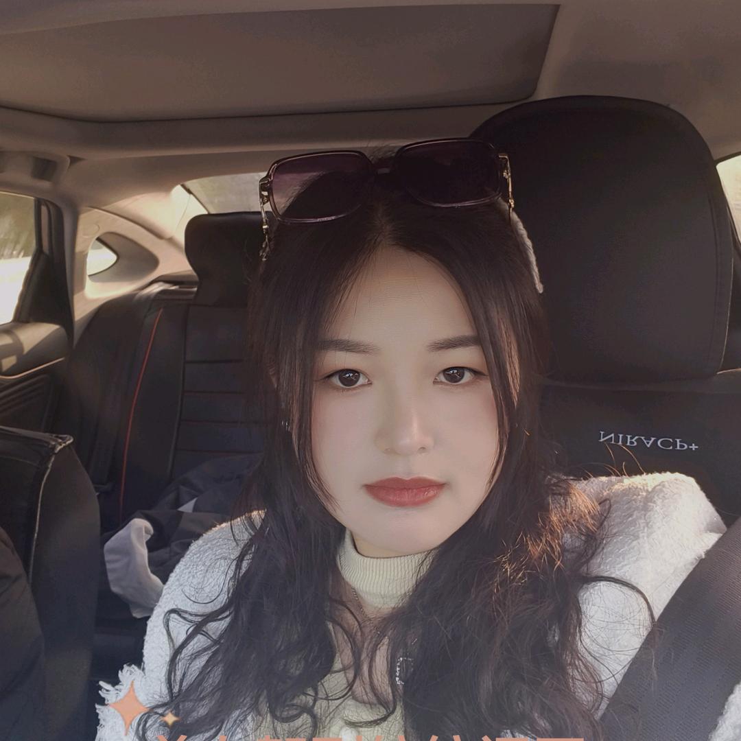 —☆✧夹心软糖*.✧| ᐕ)⁾⁾