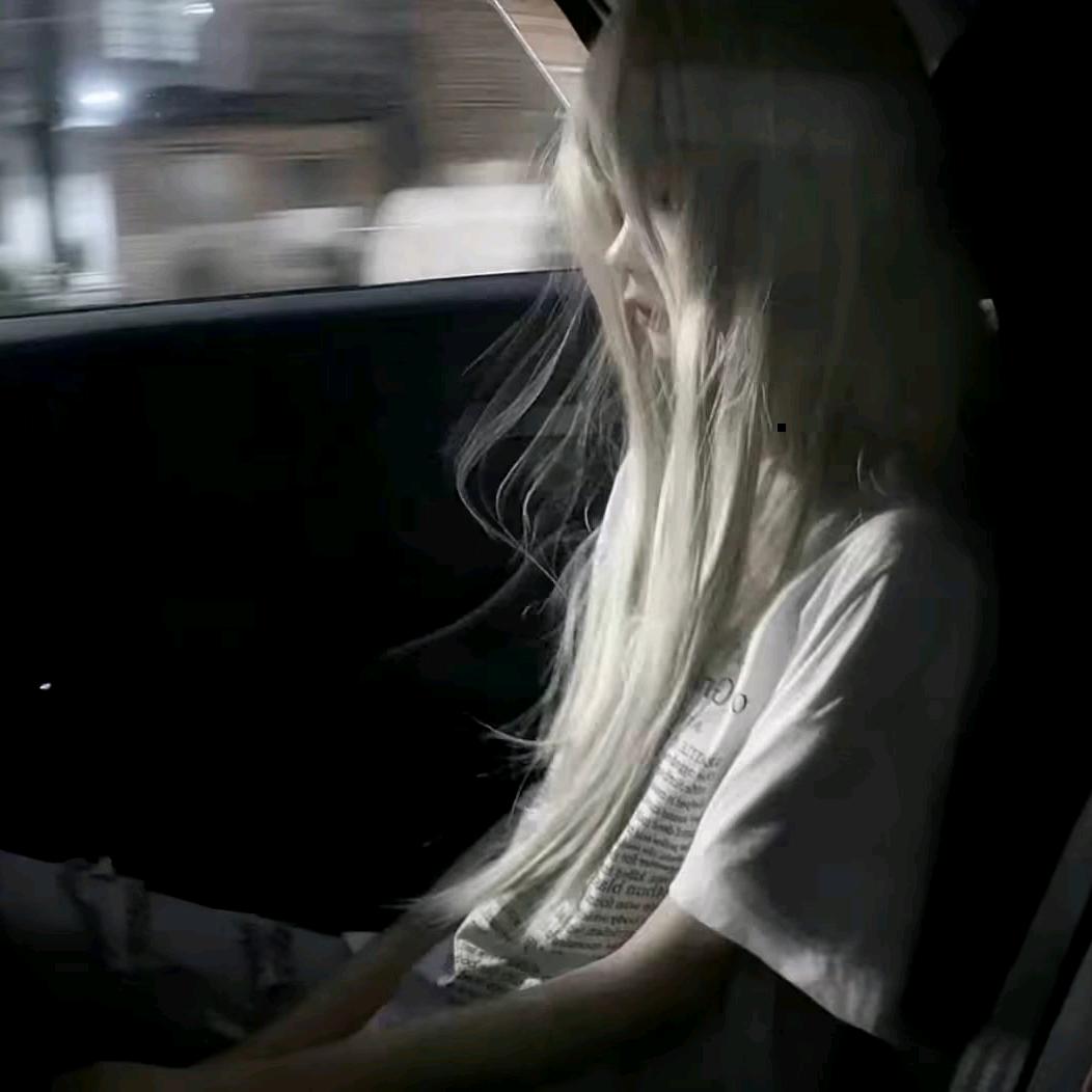 欣妍